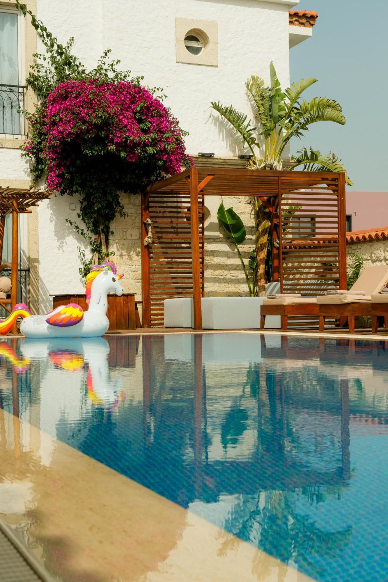 Alacati Limonaia Hotel Buitenkant foto
